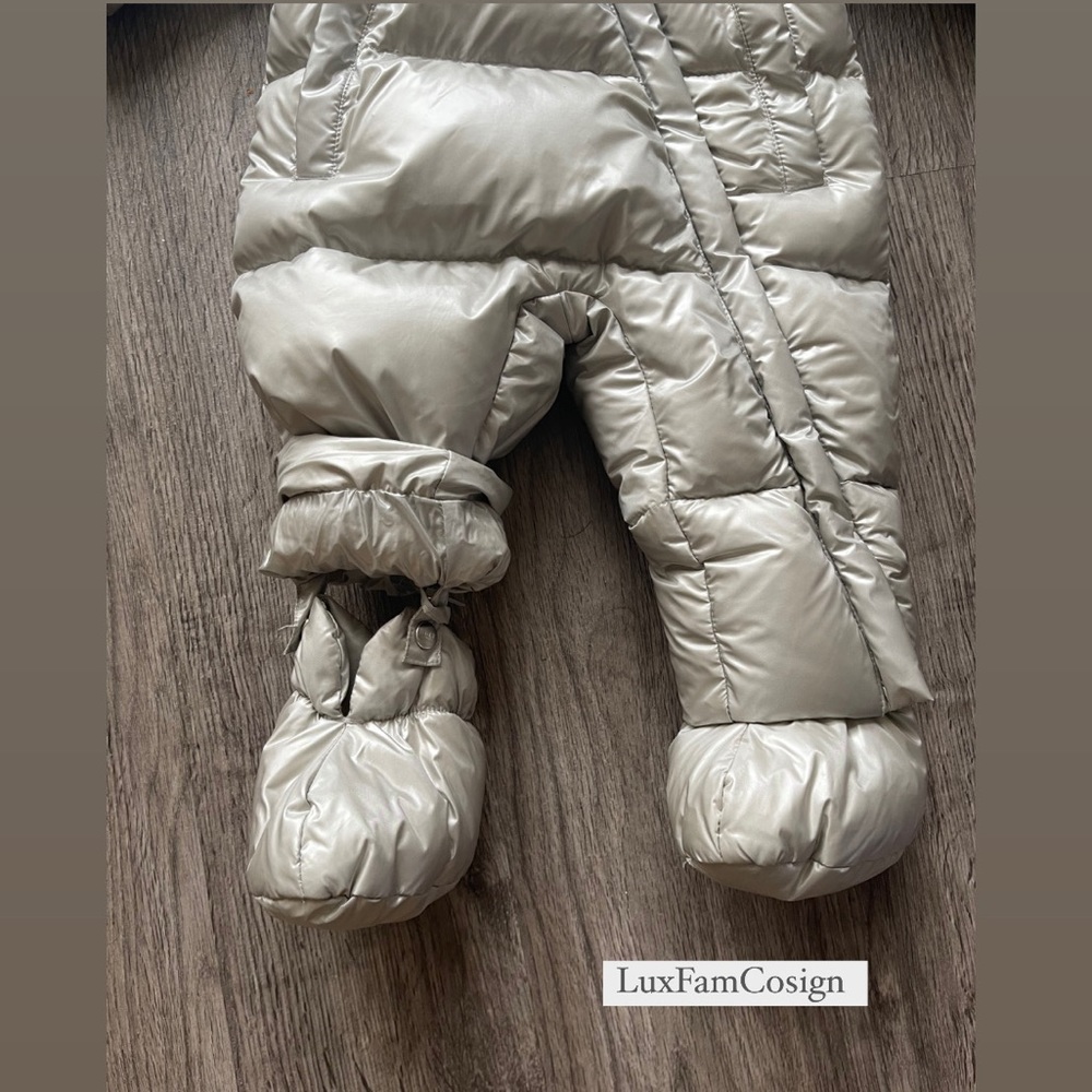 Add Snow Suit - Picture 6 of 6